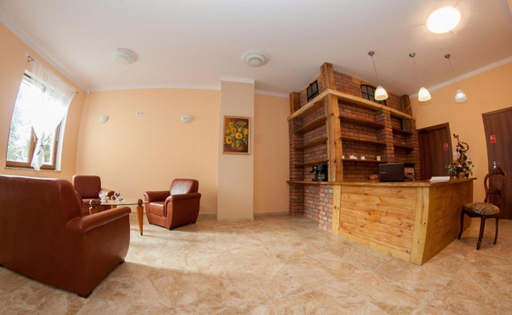 Vera Hotel Sulechów Екстериор снимка