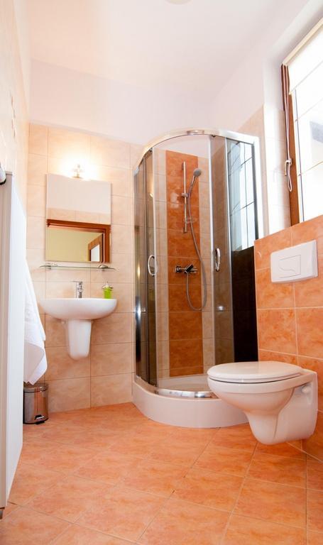 Vera Hotel Sulechów Стая снимка