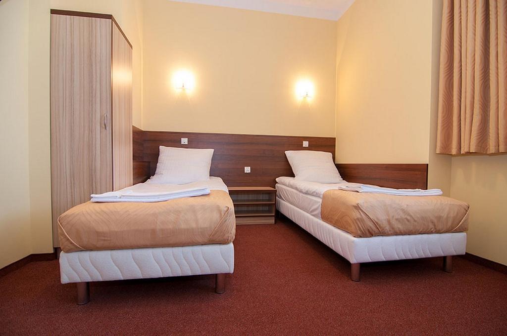 Vera Hotel Sulechów Стая снимка